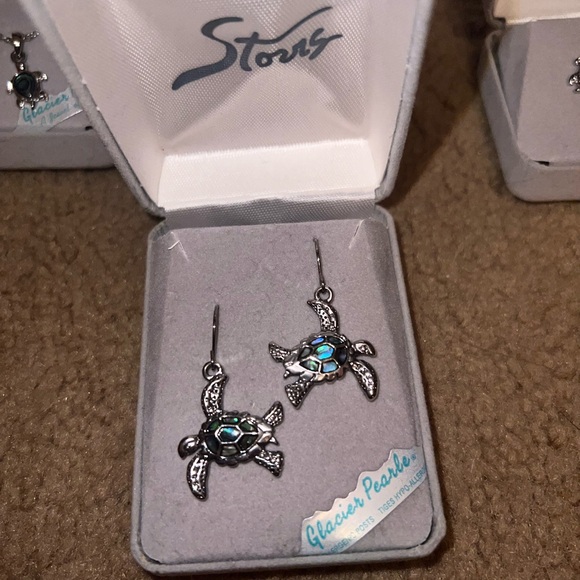A.T Storrs glacier pearl turtle jewelry - Picture 3 of 4